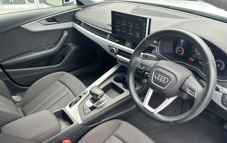 Audi A4, 2022 год, 2 050 007 рублей, 8 фотография