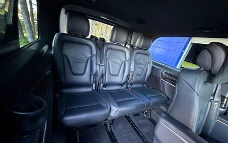 Mercedes-Benz V-Класс, 2022 год, 9 300 000 рублей, 16 фотография