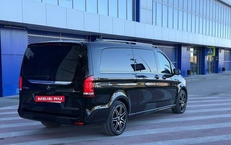 Mercedes-Benz V-Класс, 2022 год, 9 300 000 рублей, 8 фотография