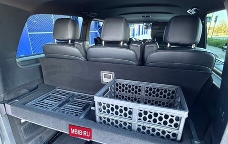 Mercedes-Benz V-Класс, 2022 год, 9 300 000 рублей, 20 фотография