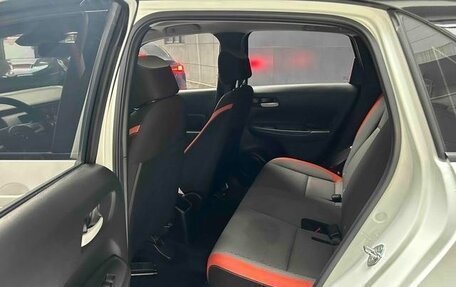 Honda Fit, 2022 год, 1 100 000 рублей, 6 фотография