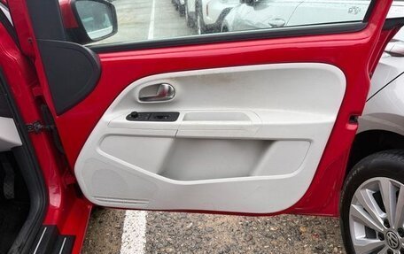 Volkswagen up! I рестайлинг, 2013 год, 639 372 рублей, 21 фотография