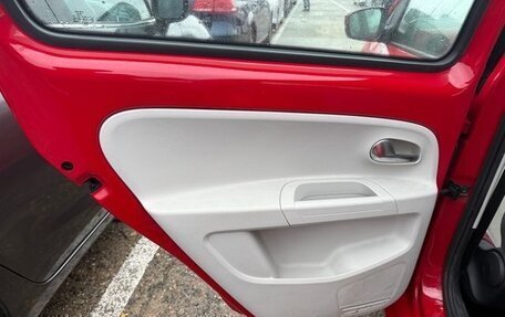 Volkswagen up! I рестайлинг, 2013 год, 639 372 рублей, 19 фотография