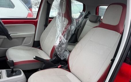 Volkswagen up! I рестайлинг, 2013 год, 639 372 рублей, 8 фотография