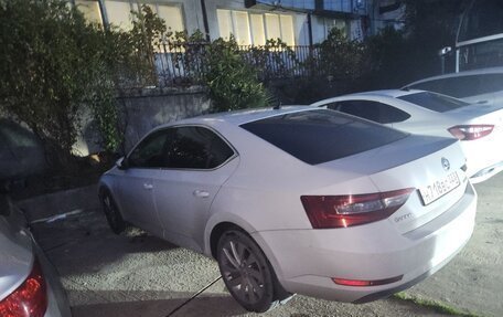 Skoda Superb III рестайлинг, 2015 год, 1 100 000 рублей, 4 фотография