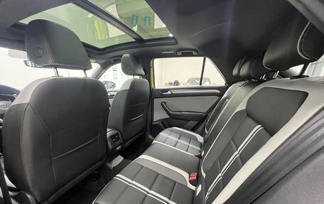 Volkswagen T-Roc I, 2023 год, 1 760 000 рублей, 9 фотография