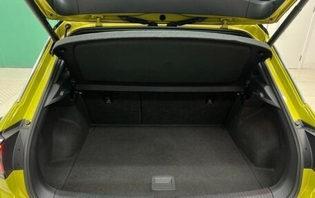 Volkswagen T-Roc I, 2023 год, 1 760 000 рублей, 8 фотография