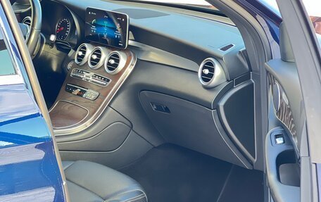 Mercedes-Benz GLC, 2021 год, 4 200 000 рублей, 9 фотография