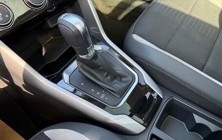 Volkswagen T-Roc I, 2022 год, 1 490 277 рублей, 13 фотография