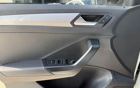 Volkswagen T-Roc I, 2022 год, 1 490 277 рублей, 15 фотография