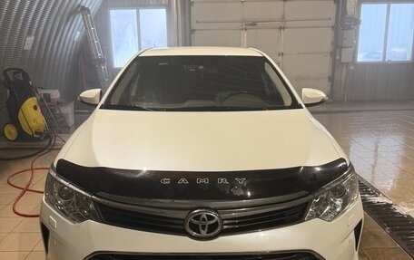 Toyota Camry, 2015 год, 2 100 000 рублей, 1 фотография