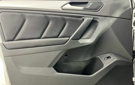 Volkswagen Tiguan II, 2020 год, 2 790 000 рублей, 18 фотография