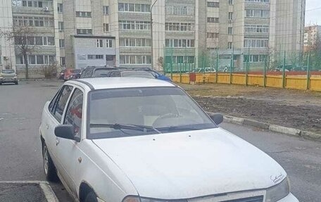 Daewoo Nexia I рестайлинг, 2000 год, 65 000 рублей, 1 фотография
