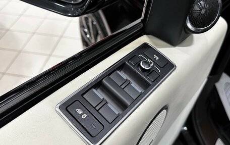 Land Rover Range Rover IV рестайлинг, 2014 год, 4 300 000 рублей, 26 фотография