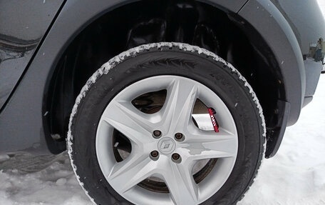 Renault Sandero II рестайлинг, 2017 год, 990 000 рублей, 18 фотография