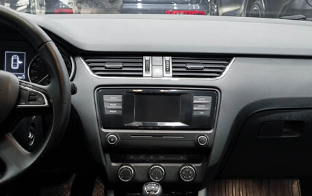 Skoda Octavia, 2015 год, 1 150 000 рублей, 18 фотография