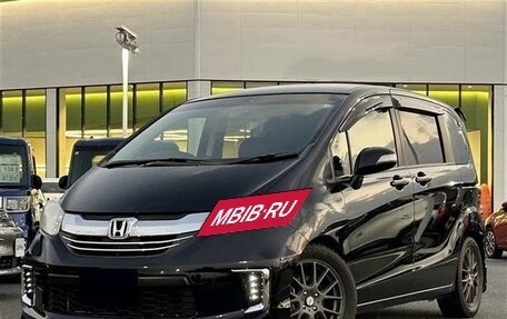 Honda Freed I, 2016 год, 841 000 рублей, 1 фотография