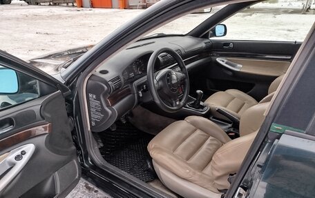 Audi A4, 1996 год, 245 000 рублей, 6 фотография