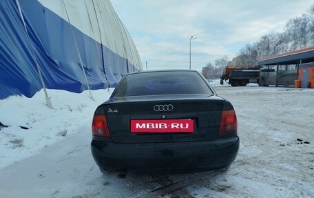 Audi A4, 1996 год, 245 000 рублей, 3 фотография