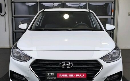 Hyundai Solaris II рестайлинг, 2018 год, 1 449 000 рублей, 2 фотография