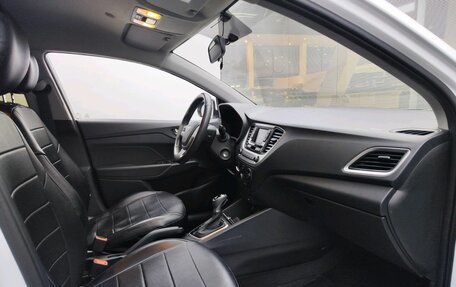 Hyundai Solaris II рестайлинг, 2018 год, 1 449 000 рублей, 11 фотография