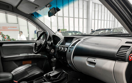 Mitsubishi Pajero Sport II рестайлинг, 2012 год, 1 550 000 рублей, 13 фотография