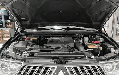 Mitsubishi Pajero Sport II рестайлинг, 2012 год, 1 550 000 рублей, 11 фотография