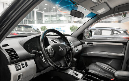 Mitsubishi Pajero Sport II рестайлинг, 2012 год, 1 550 000 рублей, 20 фотография