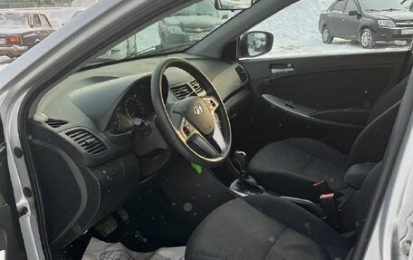 Hyundai Solaris II рестайлинг, 2015 год, 1 048 000 рублей, 16 фотография