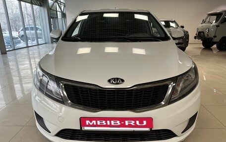 KIA Rio III рестайлинг, 2013 год, 800 000 рублей, 2 фотография