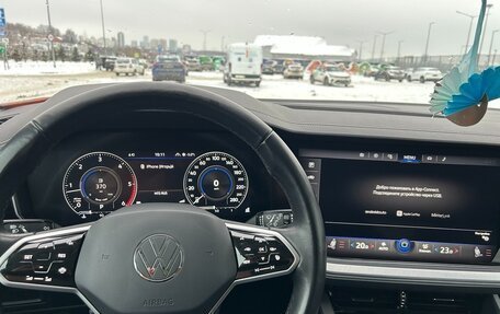 Volkswagen Touareg III, 2022 год, 9 500 000 рублей, 5 фотография