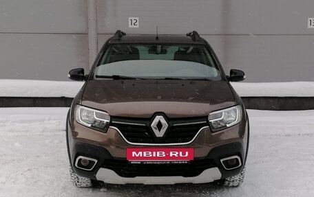 Renault Sandero II рестайлинг, 2022 год, 1 249 000 рублей, 2 фотография
