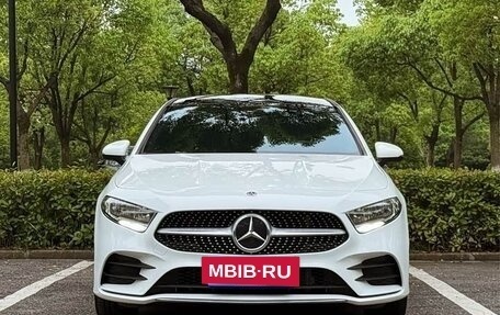 Mercedes-Benz A-Класс, 2022 год, 1 643 000 рублей, 2 фотография