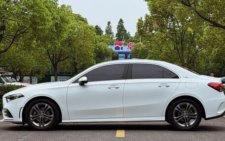 Mercedes-Benz A-Класс, 2022 год, 1 643 000 рублей, 8 фотография