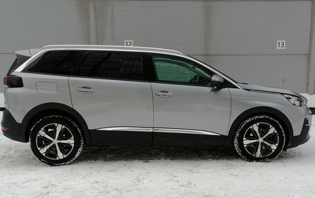 Peugeot 5008 II, 2018 год, 2 599 000 рублей, 4 фотография
