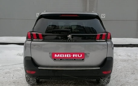 Peugeot 5008 II, 2018 год, 2 599 000 рублей, 6 фотография