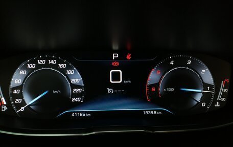 Peugeot 5008 II, 2018 год, 2 599 000 рублей, 14 фотография