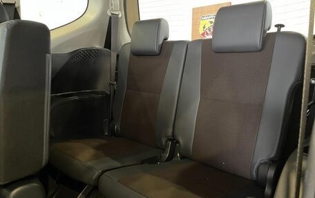 Toyota Sienta II, 2020 год, 1 296 000 рублей, 28 фотография