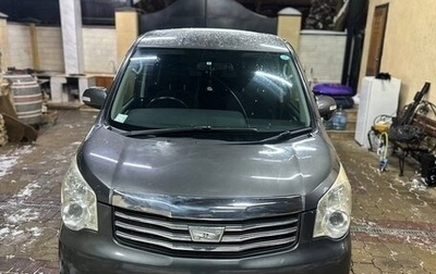 Toyota Noah III, 2011 год, 1 100 000 рублей, 1 фотография