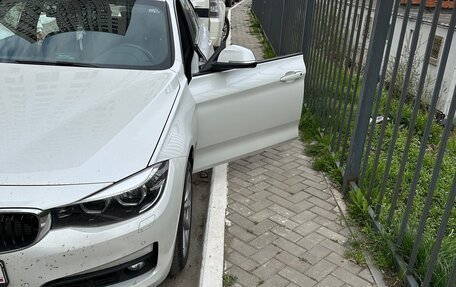 BMW 3 серия, 2018 год, 2 850 000 рублей, 2 фотография