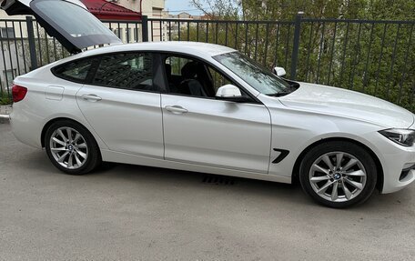 BMW 3 серия, 2018 год, 2 850 000 рублей, 3 фотография