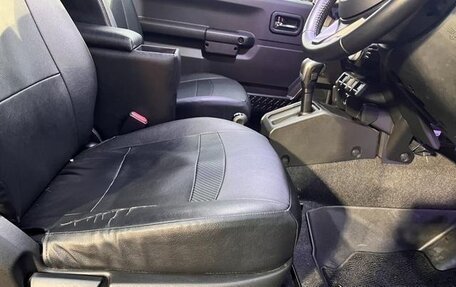 Suzuki Jimny, 2022 год, 1 876 000 рублей, 18 фотография