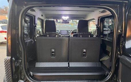 Suzuki Jimny, 2022 год, 1 876 000 рублей, 33 фотография