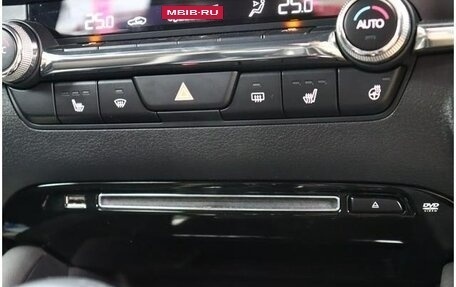 Mazda 3, 2019 год, 1 425 000 рублей, 13 фотография