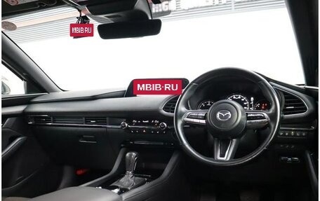 Mazda 3, 2019 год, 1 425 000 рублей, 23 фотография