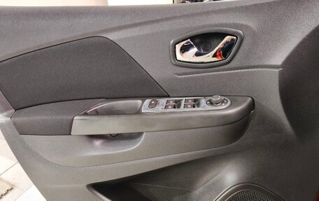 Renault Kaptur I рестайлинг, 2017 год, 1 400 000 рублей, 14 фотография