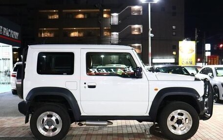 Suzuki Jimny, 2023 год, 1 969 000 рублей, 5 фотография