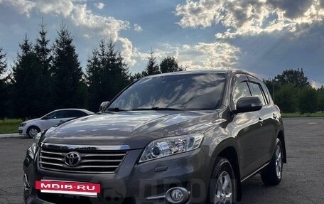 Toyota RAV4, 2011 год, 1 410 000 рублей, 2 фотография