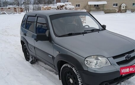 Chevrolet Niva I рестайлинг, 2011 год, 650 000 рублей, 7 фотография