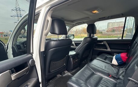 Toyota Land Cruiser 200, 2011 год, 3 750 000 рублей, 10 фотография